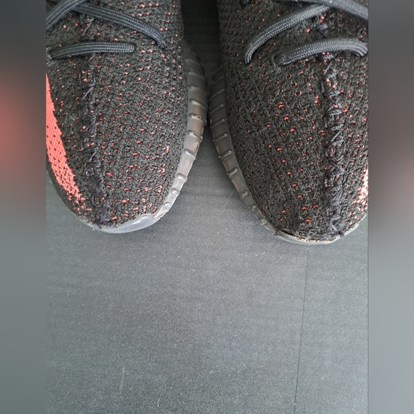 Adidas Yeezy Boost 350 V2, Men's Sneakers Size 7. - Picture 4 of 13